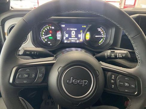 Certified 2025 Jeep Wrangler Unlimited Sport S 4xe AWD/4WD image 31