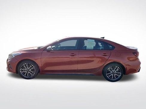 Used 2023 Kia Forte GT-Line w/ GT-Line Technology Package FWD image 4