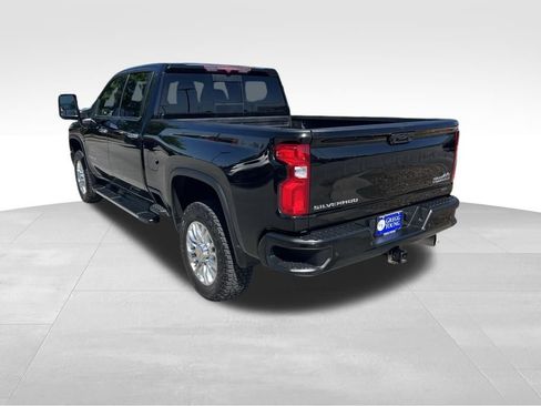 Used 2023 Chevrolet Silverado 2500 High Country w/ Z71 Off-Road Package AWD/4WD image 4