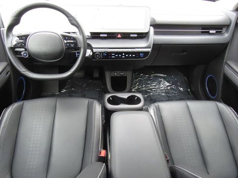 Used 2023 Hyundai Ioniq 5 Limited image 31