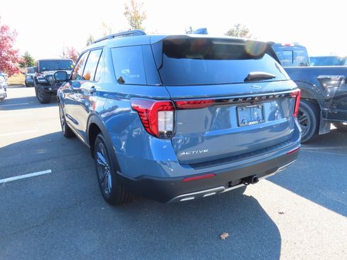 New 2026 Ford Explorer Active image 6