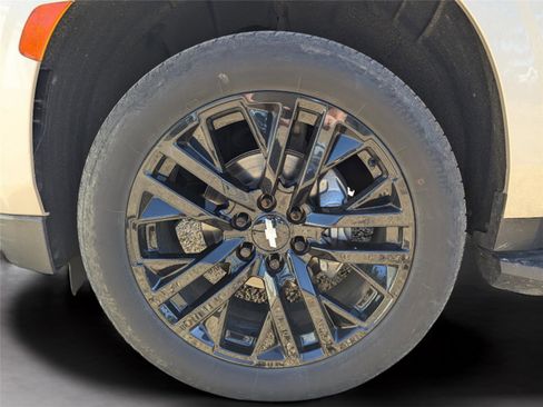Used 2023 Chevrolet Tahoe RST w/ Luxury Package image 10