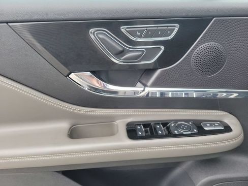 Used 2024 Lincoln Corsair FWD image 14
