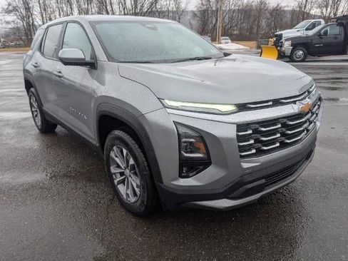 New 2026 Chevrolet Equinox LT w/ Convenience Package II image 3