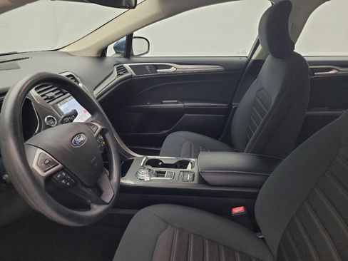 Used 2019 Ford Fusion SE image 17