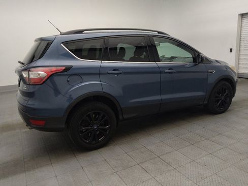 Used 2018 Ford Escape SE FWD image 10