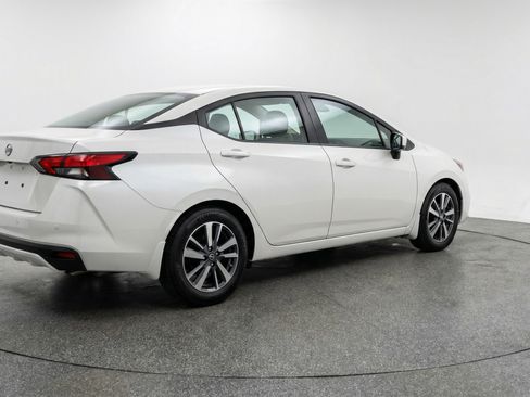Used 2025 Nissan Versa SV FWD image 6