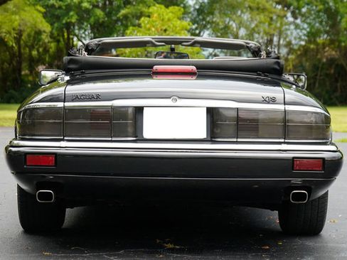 Used 1994 Jaguar XJS 4.0 Convertible image 7