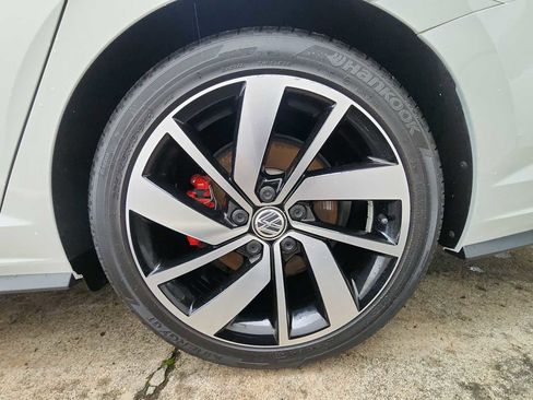 Used 2021 Volkswagen Jetta GLI Autobahn image 10