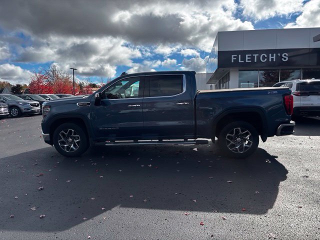 Used 2024 GMC Sierra 1500 SLT w/ SLT Premium Plus Package AWD/4WD image 8