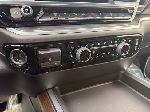 New 2026 Chevrolet Silverado 3500 High Country w/ High Country Premium Package AWD/4WD image 20
