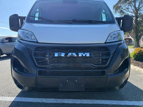 Used 2023 RAM ProMaster 2500 FWD image 9