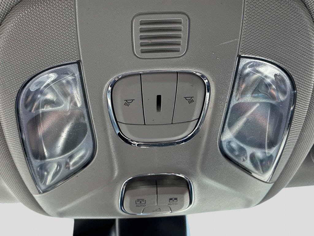 Used 2022 Jeep Compass Limited w/ Sun and Sound Group AWD/4WD image 37