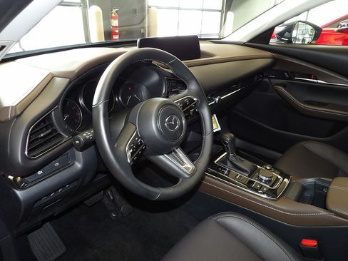 Certified 2025 MAZDA CX-30 2.5 Turbo w/ Premium Package AWD/4WD image 25