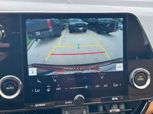 Used 2024 Lexus NX 250 FWD w/ Cold Area Package image 32