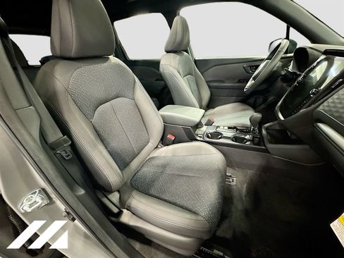 New 2026 Subaru Forester Premium AWD/4WD image 29