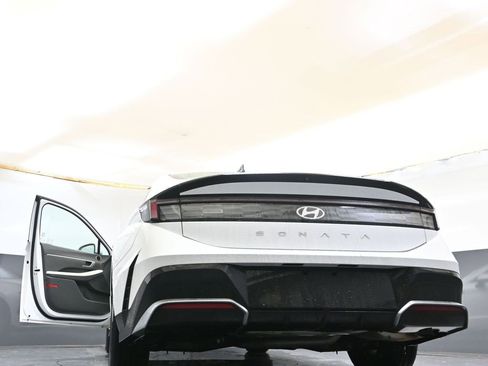 Certified 2024 Hyundai Sonata SEL image 32