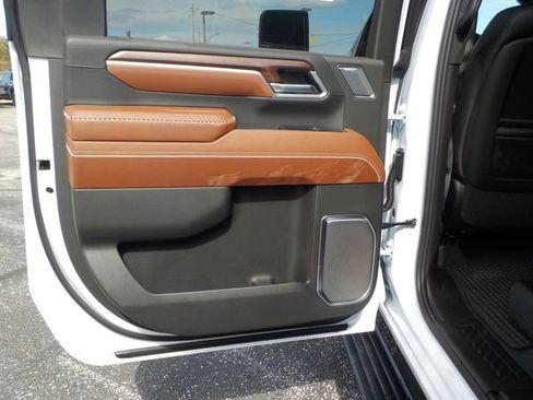 New 2026 GMC Sierra 2500 Denali Ultimate AWD/4WD image 24