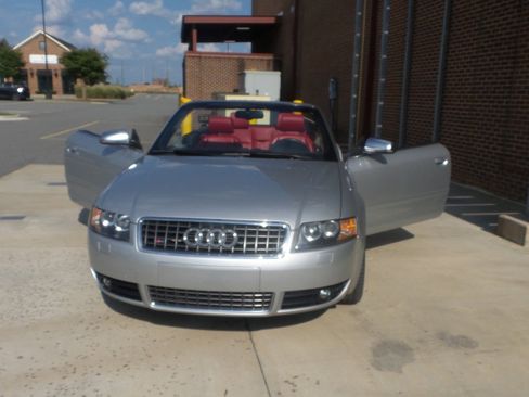 Used 2005 Audi S4 Cabriolet image 88