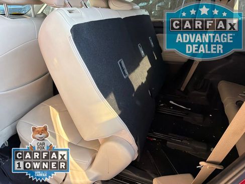 Used 2021 Toyota Highlander XLE FWD image 9