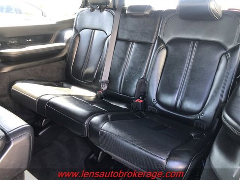 Used 2022 Jeep Grand Wagoneer Series I AWD/4WD image 17