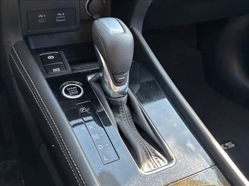 Used 2023 Nissan Kicks SV image 22