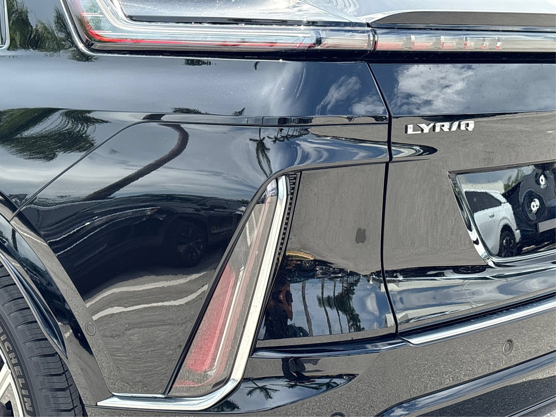 New 2026 Cadillac Lyriq Luxury RWD image 15