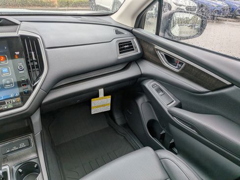 New 2026 Subaru Ascent Touring w/ Popular Package #2 image 17