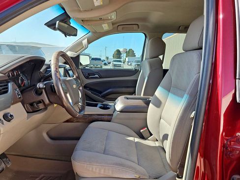 Used 2018 Chevrolet Tahoe LS w/ Enhanced Driver Alert Package RWD image 15