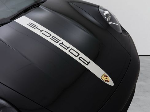 Used 2020 Porsche 911 Carrera RWD image 36