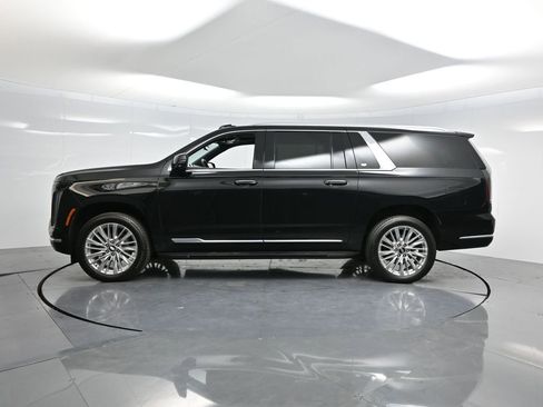 Used 2025 Cadillac Escalade ESV Premium Luxury image 60