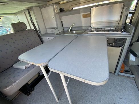 Used 1997 Volkswagen Eurovan Camper FWD image 19