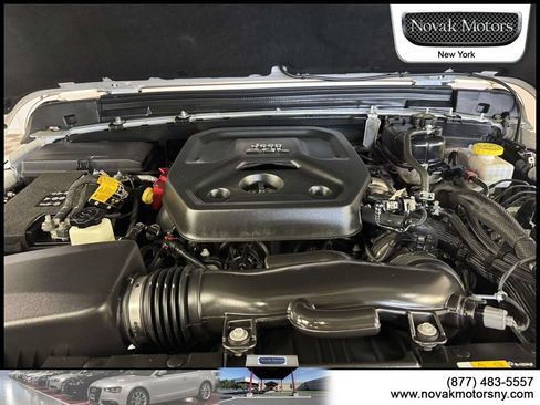 Used 2021 Jeep Wrangler Unlimited Sport AWD/4WD image 7