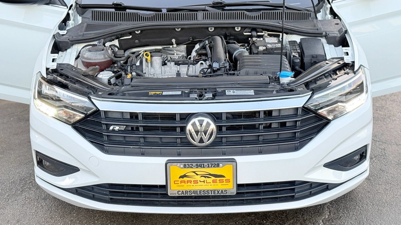Used 2019 Volkswagen Jetta R-Line FWD image 18