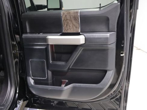 Used 2018 Ford F250 Lariat w/ Lariat Ultimate Package AWD/4WD image 20