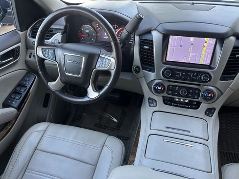 Used 2015 GMC Yukon Denali w/ Touring Package RWD image 19