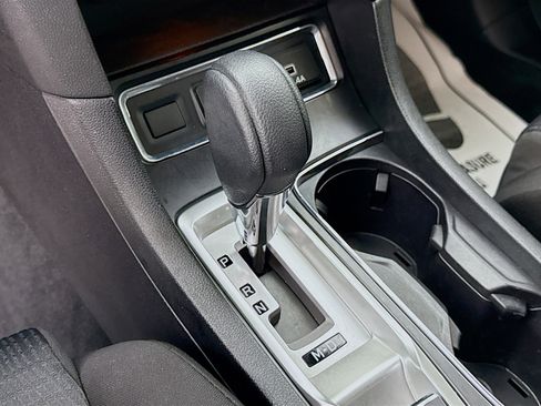 Used 2023 Subaru Ascent 8-Passenger image 17