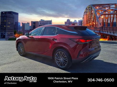 Used 2025 Lexus RX 350 w/ Convenience Package image 5