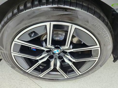 Used 2023 BMW 740i w/ Parking Assistance Package RWD image 59