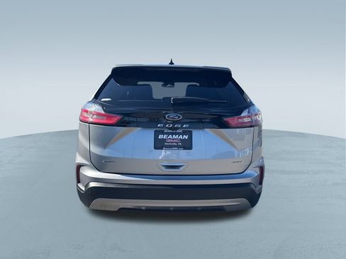 Used 2023 Ford Edge SEL image 7