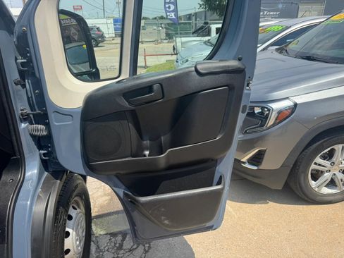 Used 2021 RAM ProMaster 3500 FWD image 9