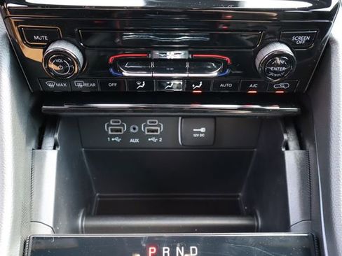 New 2026 Jeep Grand Cherokee L Laredo AWD/4WD image 20