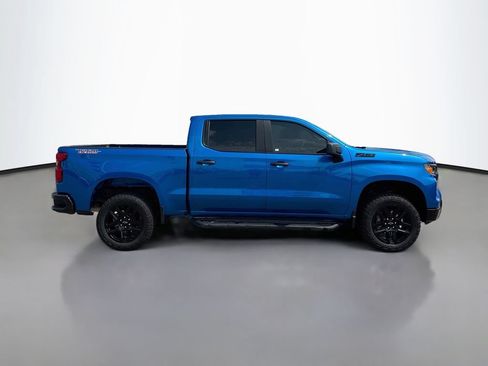 Used 2024 Chevrolet Silverado 1500 Custom Trail Boss w/ LPO, Dark Essentials Package AWD/4WD image 8