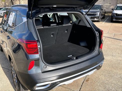 Certified 2023 Kia Seltos S w/ Navigation Package image 18