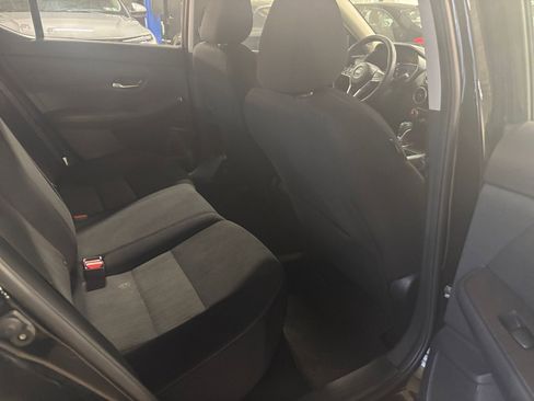 Used 2023 Nissan Sentra SV image 38