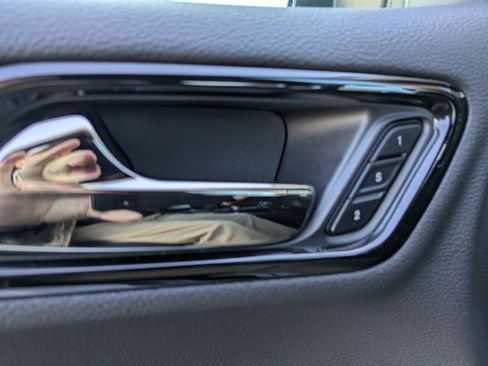 Used 2021 Dodge Durango GT image 26