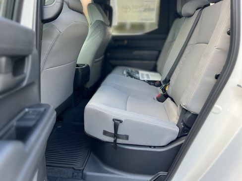 New 2025 Toyota Tacoma SR5 image 18
