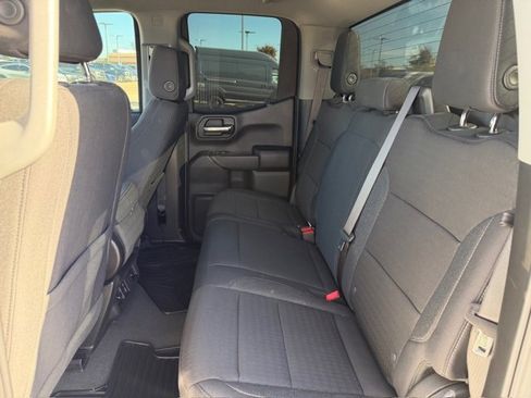 Used 2024 Chevrolet Silverado 1500 Custom image 17