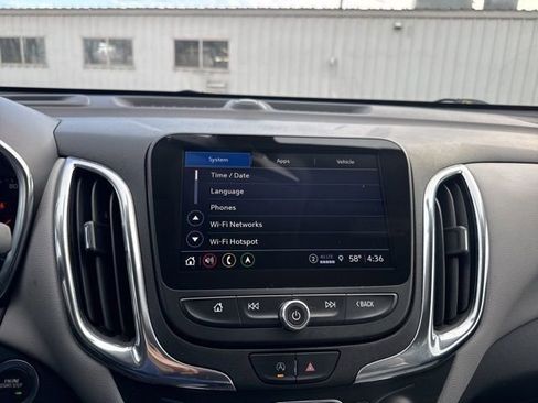 Used 2023 Chevrolet Equinox LT AWD/4WD image 65