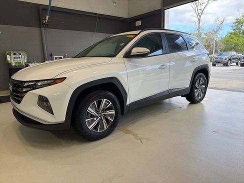 Used 2022 Hyundai Tucson Blue image 1